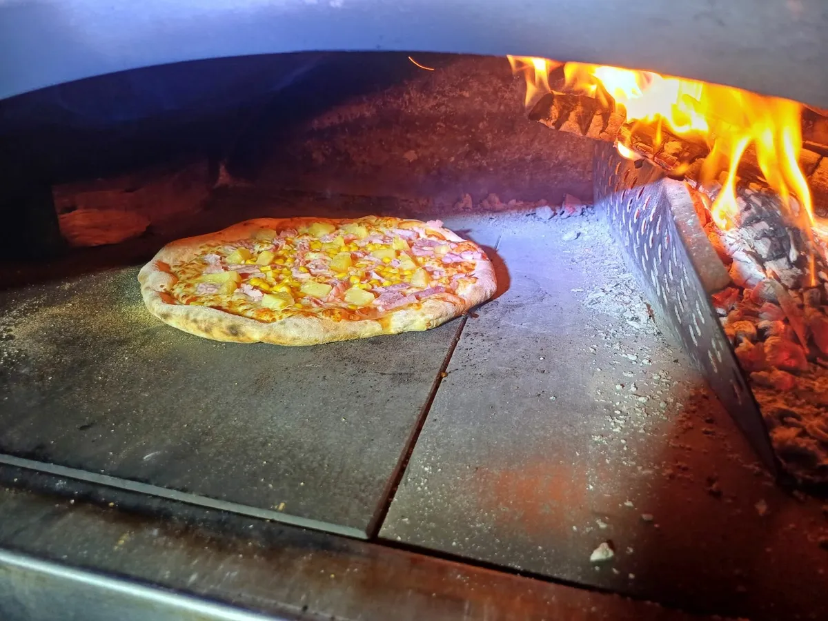 Food track vintage, mobile catering,  business. - Image 2