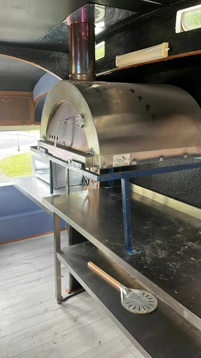 Food track vintage, mobile catering,  business. - Image 3