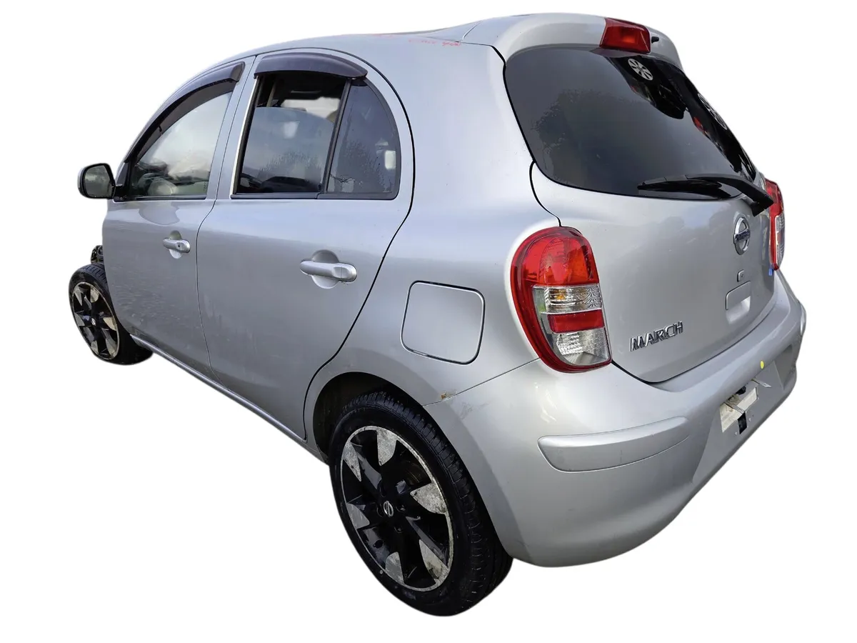 2011 NISSAN MARCH For Breaking/Dismantling - Image 4