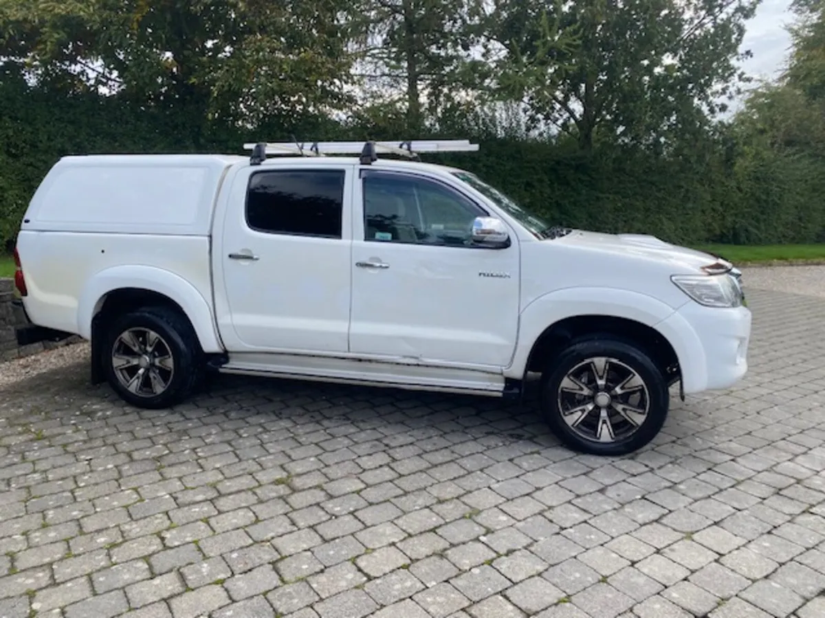 2013 Toyota Hi Lux 3.0D - Image 2