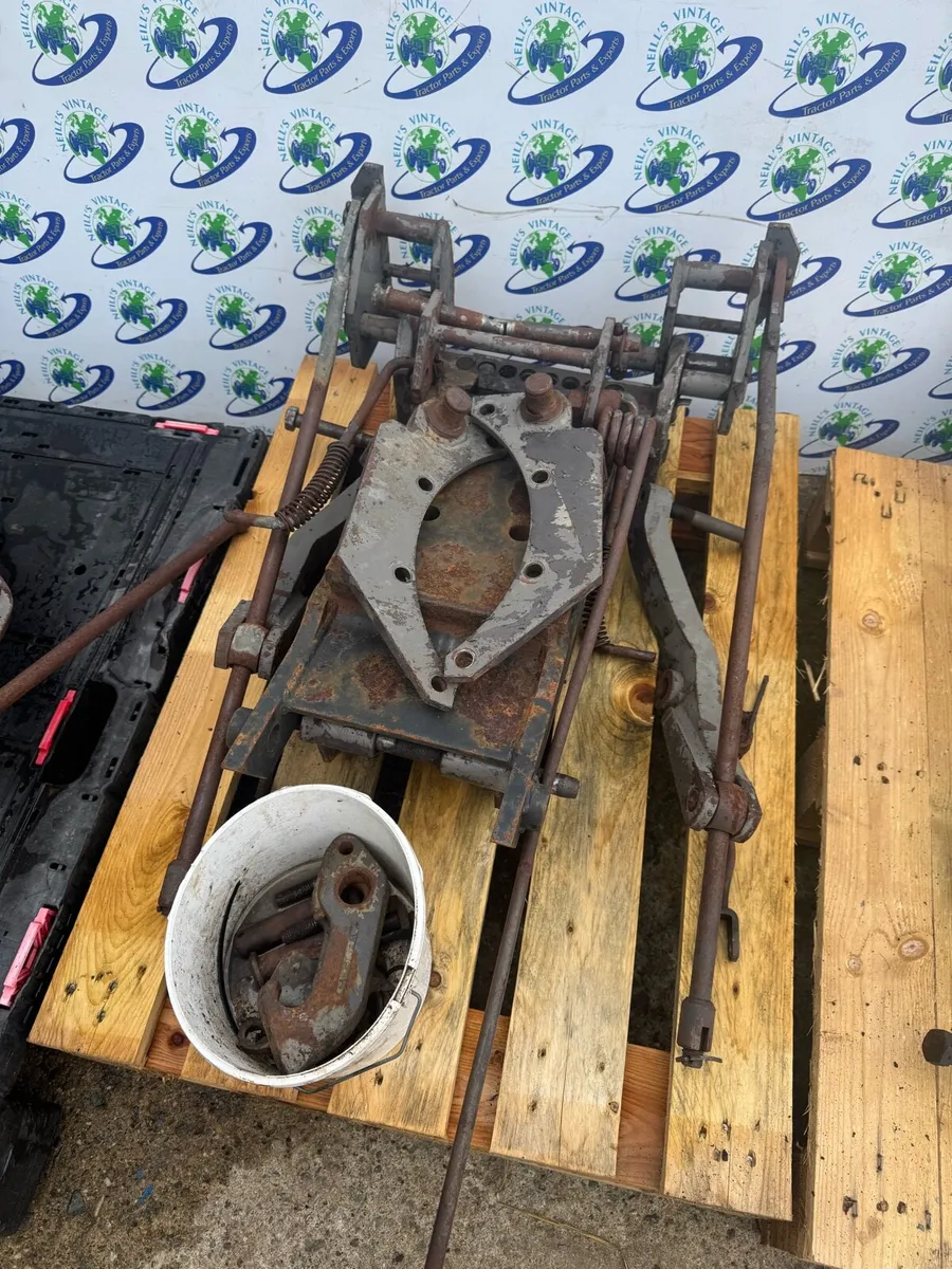 Wide Selection of Massey Ferguson Pickup Hitches - Image 3