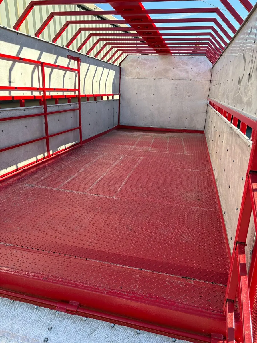 Cattle trailer - Image 3