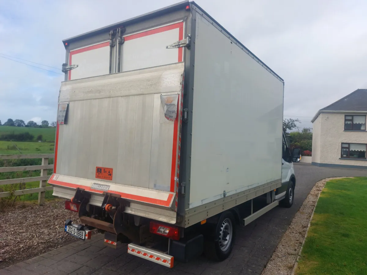 FORD TRANSIT 202' LUTON WITH TAIL LIFT - Image 1