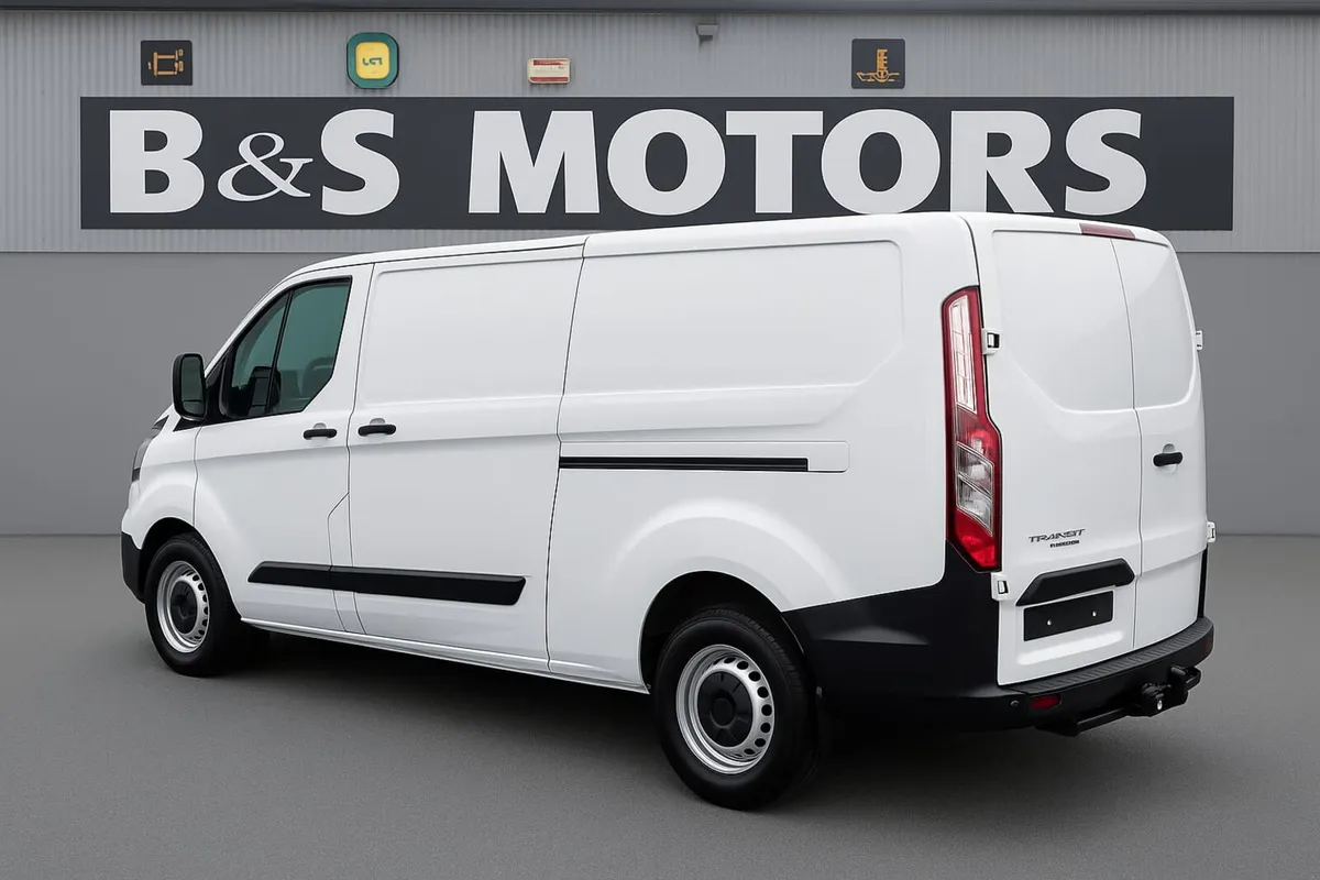 Ford Transit Custom 2022 LOW KMS 6 months warranty - Image 3