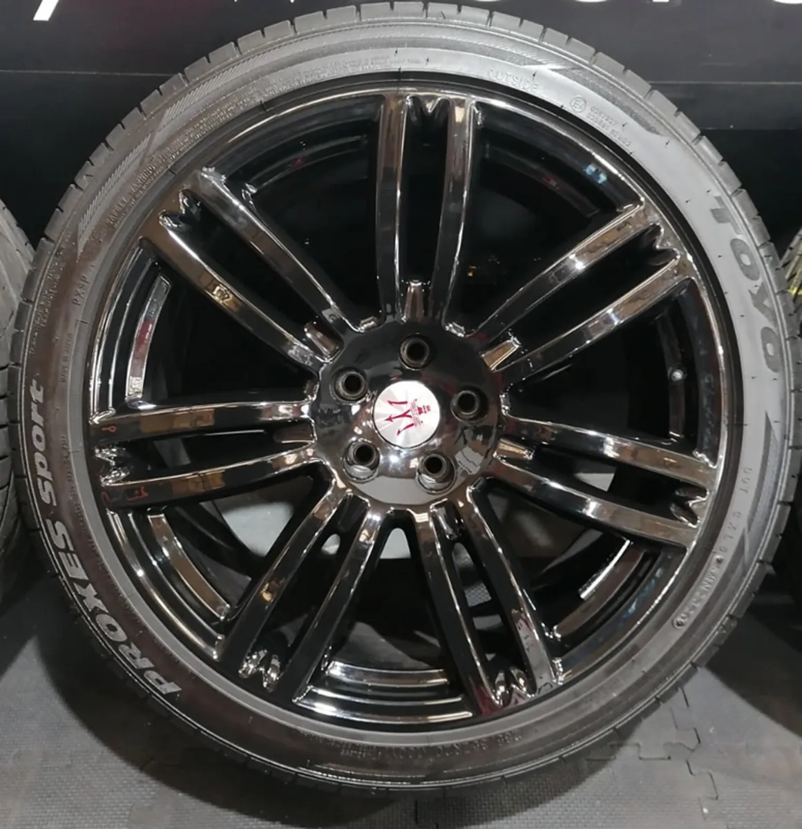 20" GENUINE MASERATI GHIBLI WHEELS/ TYRES 67001686 - Image 3