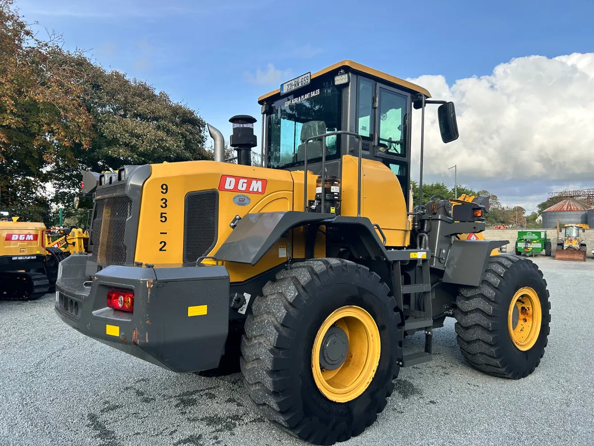 2022 DGM 935-2 - Image 3