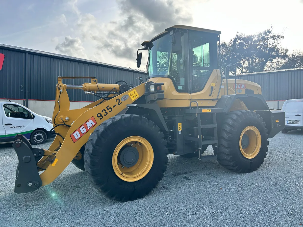 2022 DGM 935-2 - Image 1