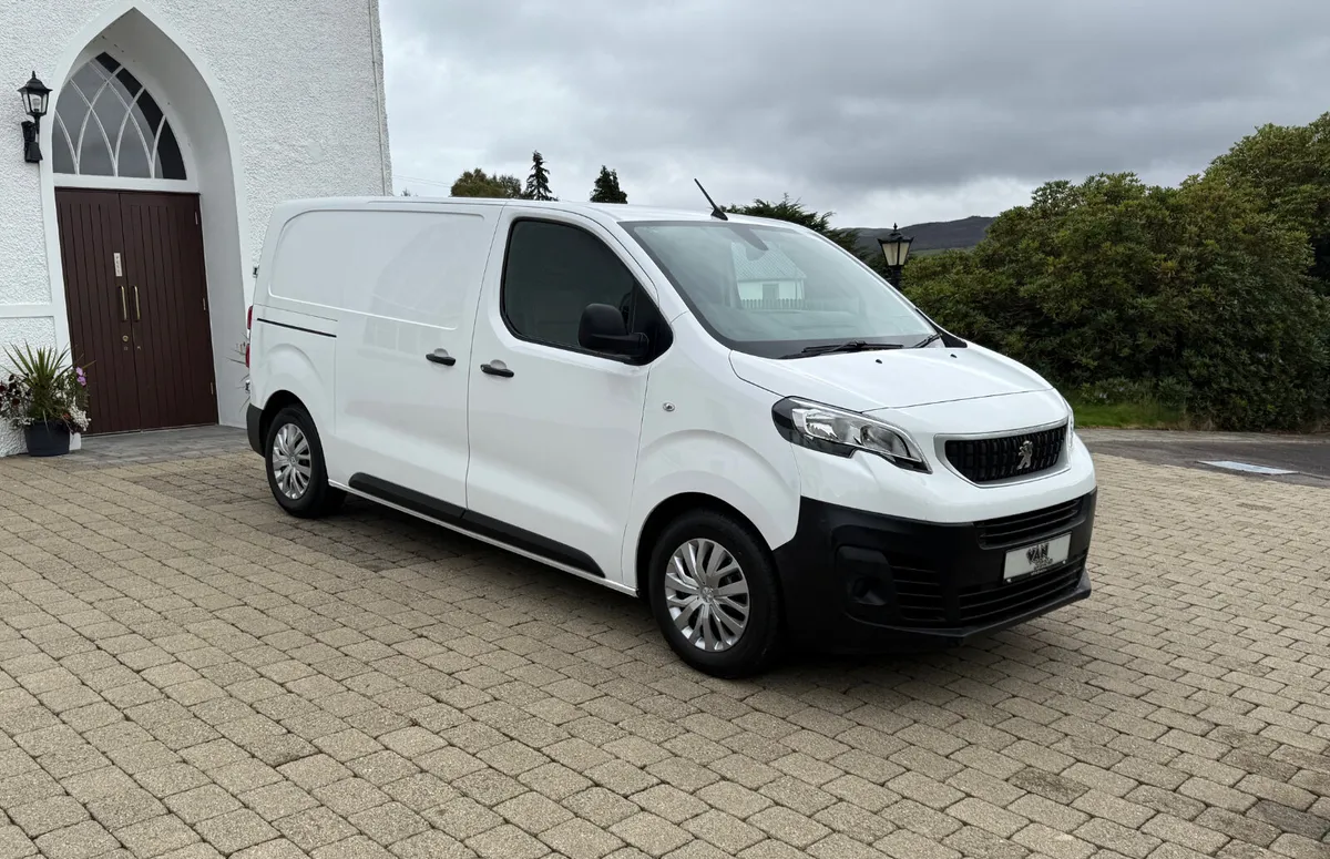 2021 Peugeot Expert Professional MWB 100bhp - Image 1
