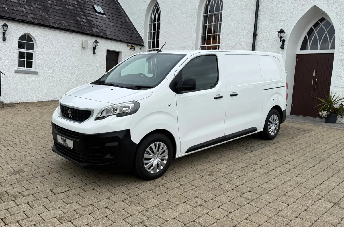 2021 Peugeot Expert Professional MWB 100bhp - Image 3