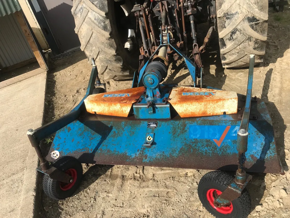 Wessex finishing mower - Image 1