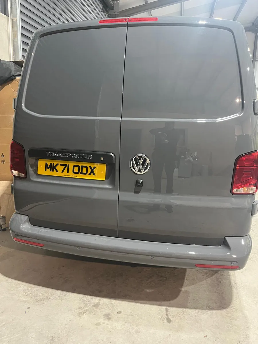 2021 Volkswagen Transporter T30 Highline - Image 3