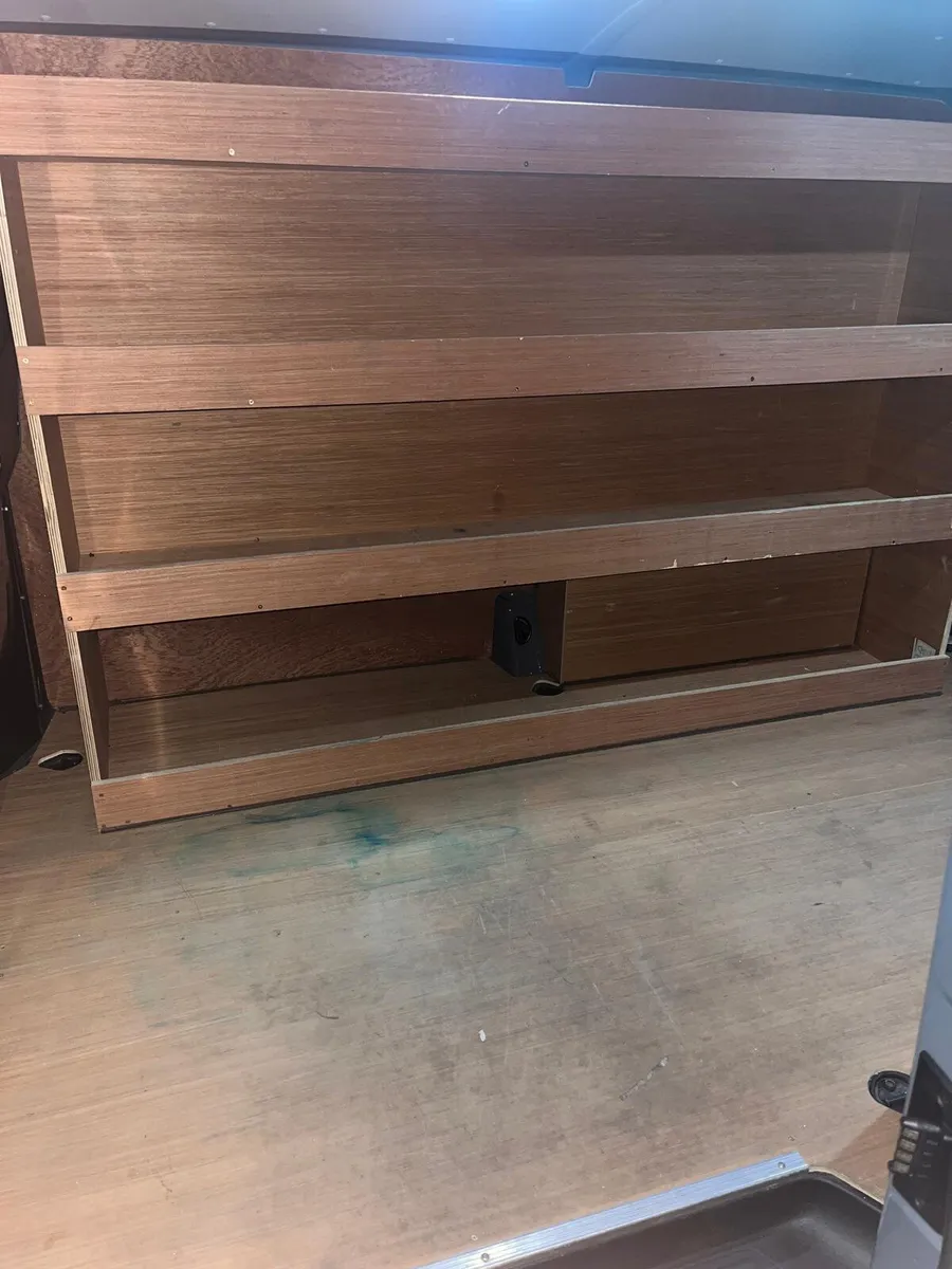 2021 Volkswagen Transporter T30 Highline - Image 2