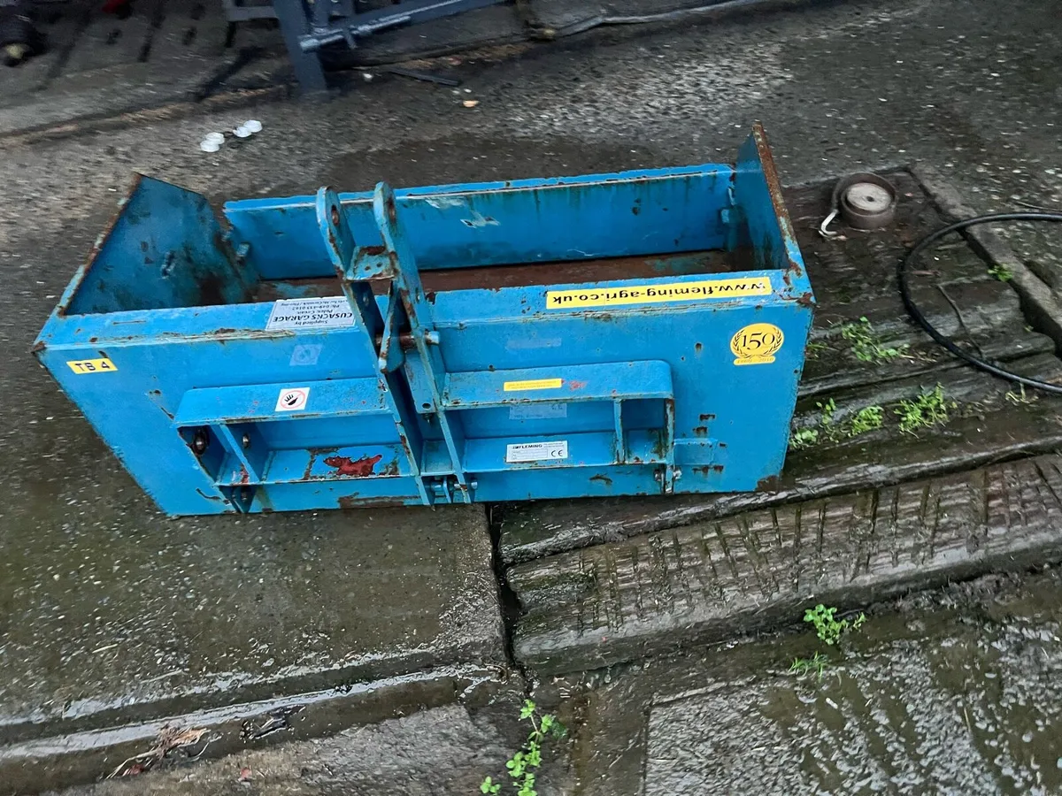 Fleming Link Box - Image 3