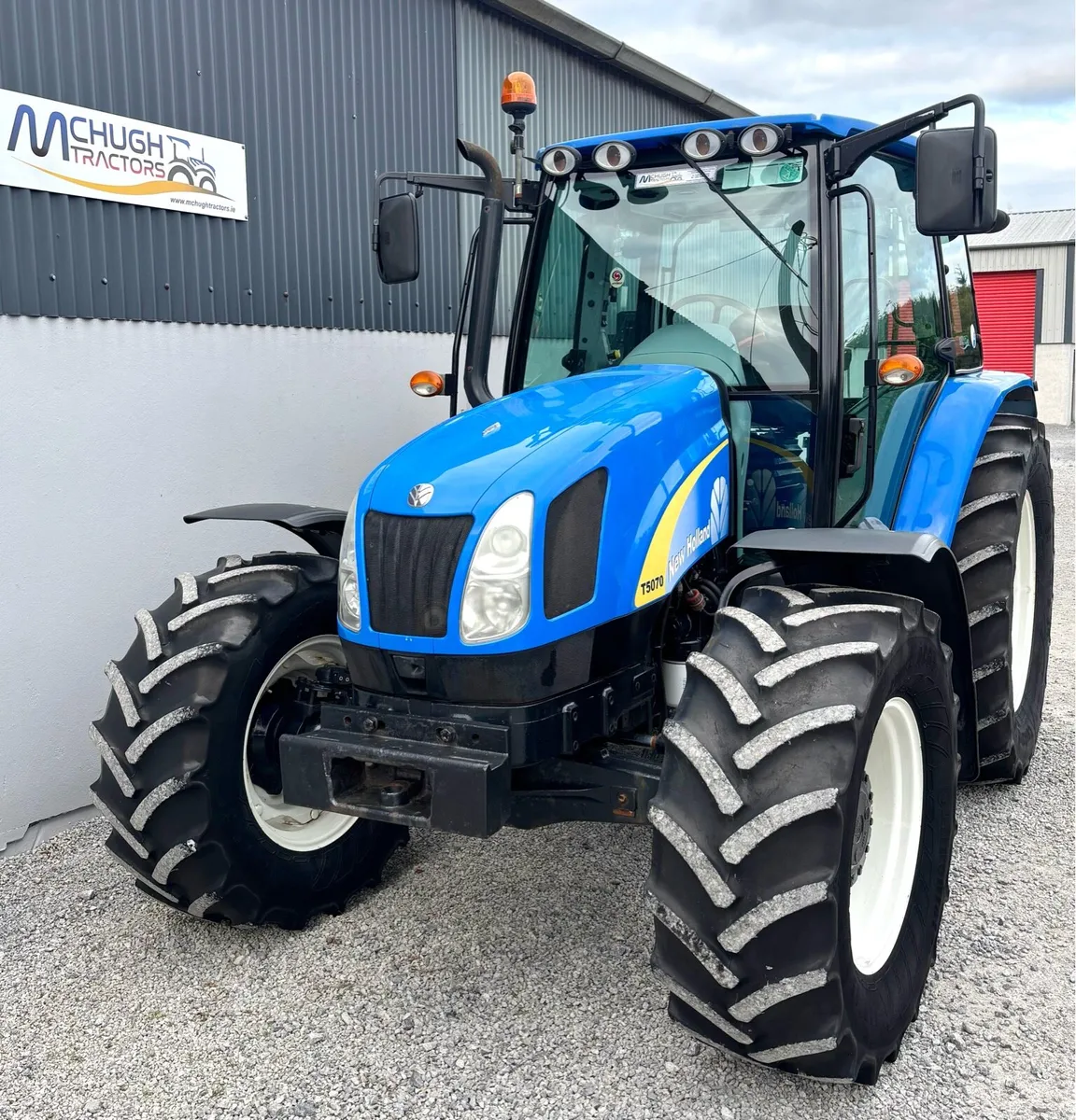 NEW HOLLAND T5070  *** LOW HOURS*** - Image 3
