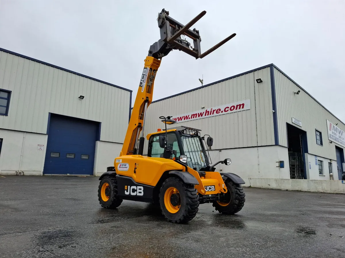 JCB 525-60 Telehandler - Image 1