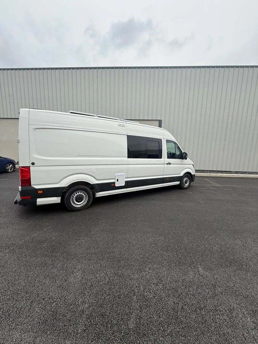 Camper Van - Image 4