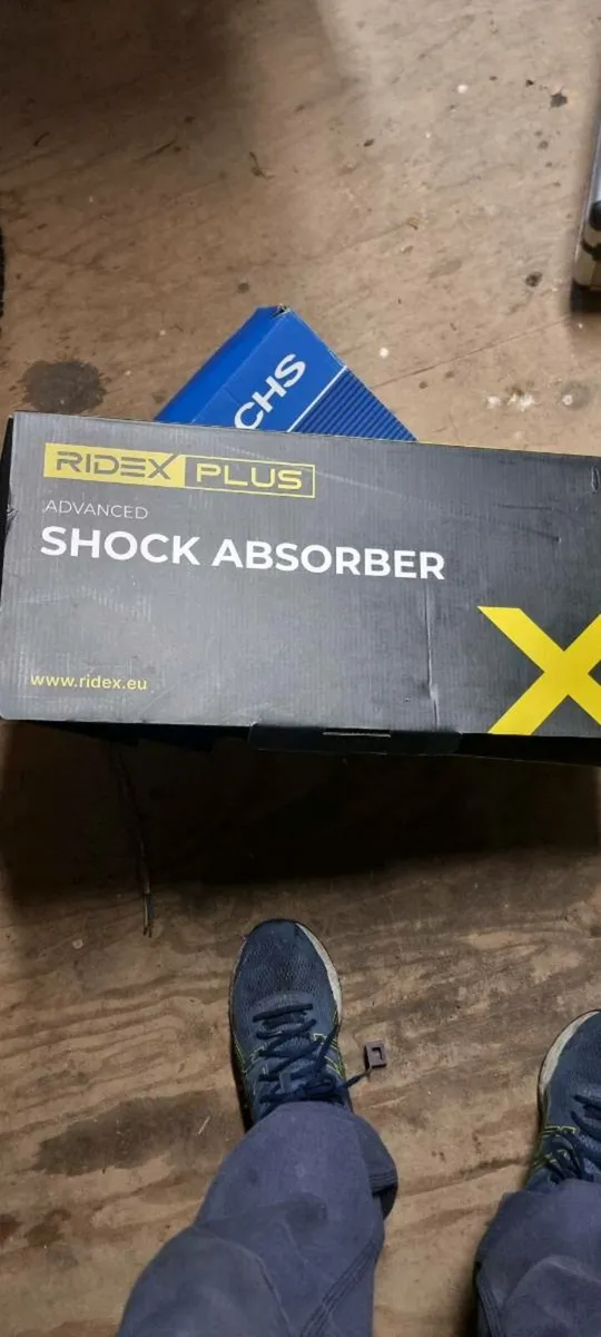 Brand New Bmw 320d  front shocks new - Image 4