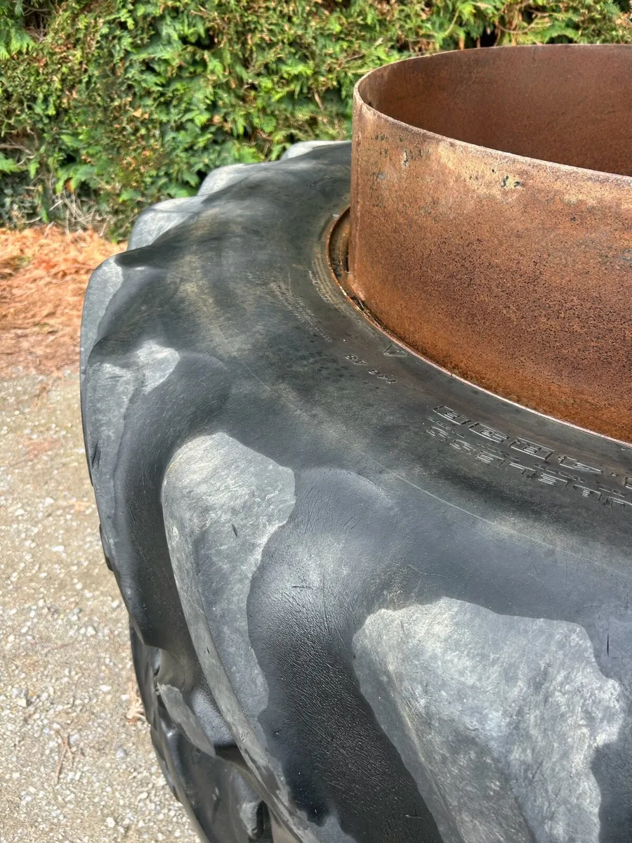 Stocks dual wheels - Image 3