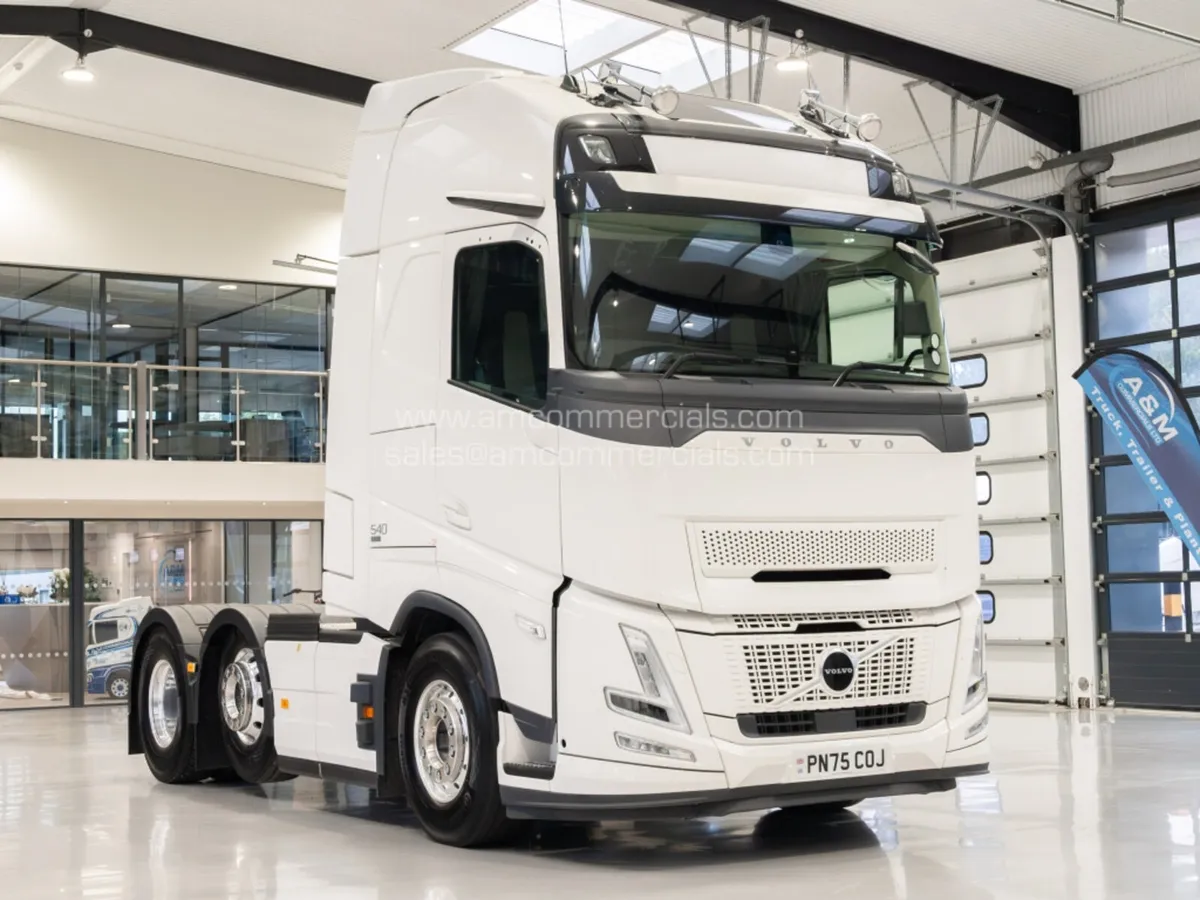 2025 (75) VOLVO FH 540 AERO GLOBETROTTER XL 6X2 MI - Image 1