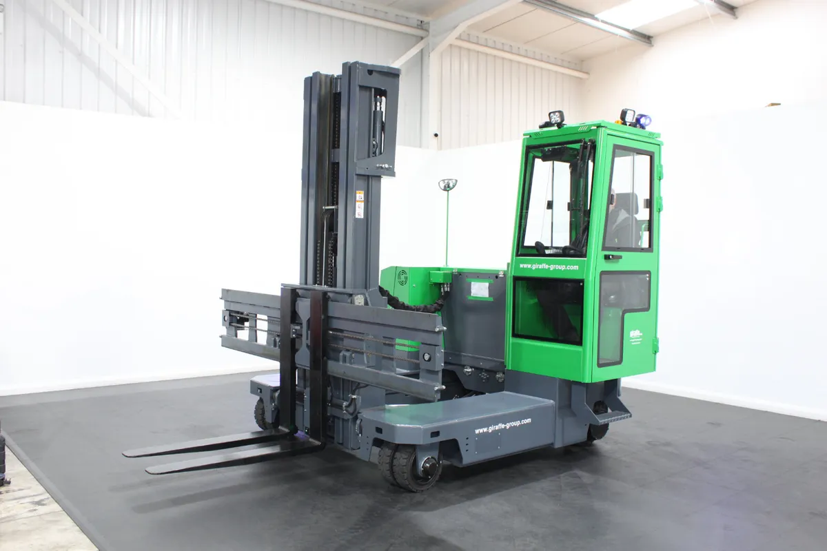 MiMA MQC40 – Multidirectional Forklift 2025 - Image 1