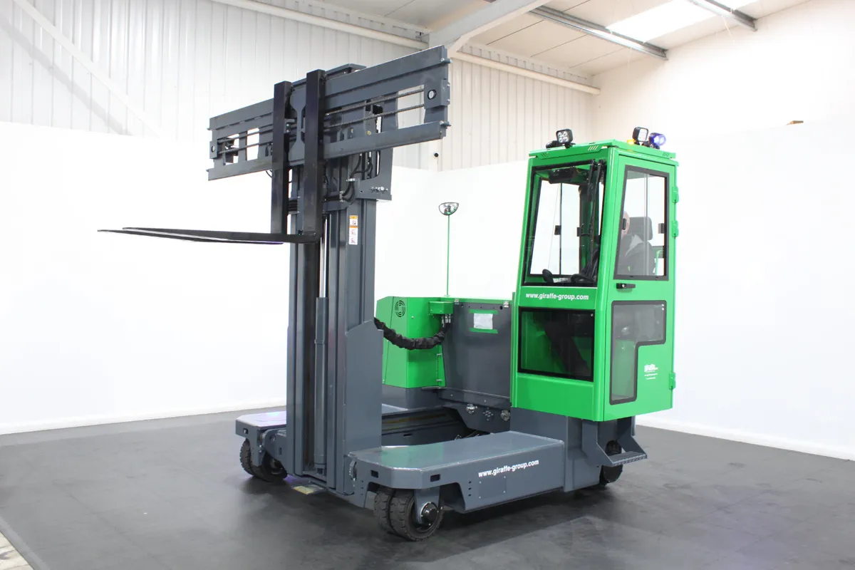 MiMA MQC40 – Multidirectional Forklift 2025 - Image 3