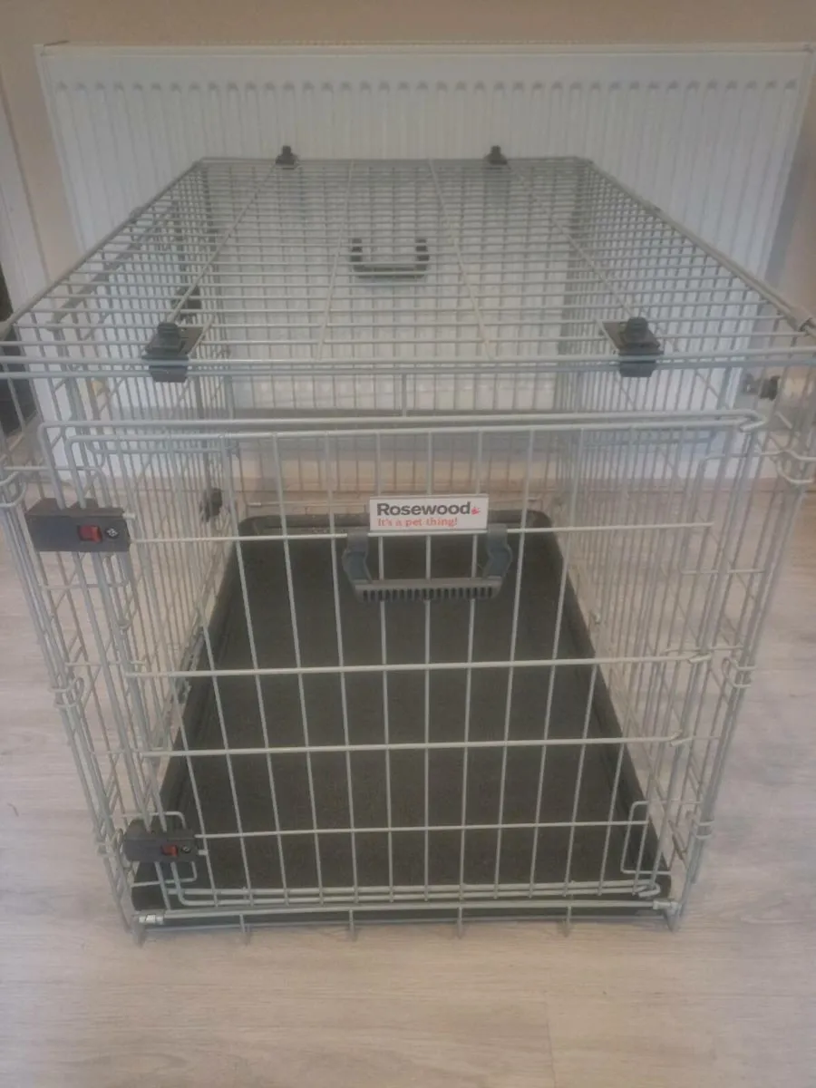 Rosewood Medium dog travel crate. - Image 1