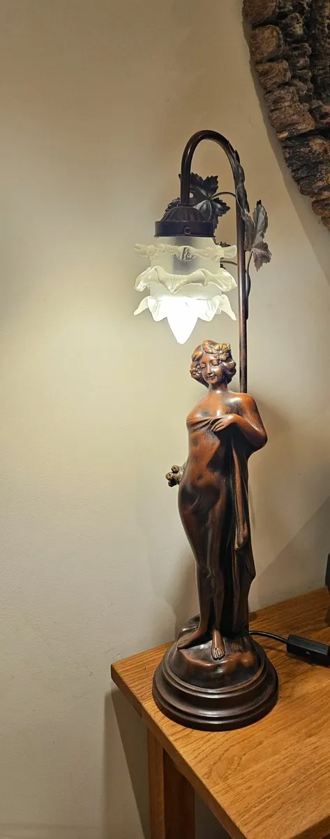 Vintage Art Nouveau Bronze Lady Lamp Tall Figurine - Image 4