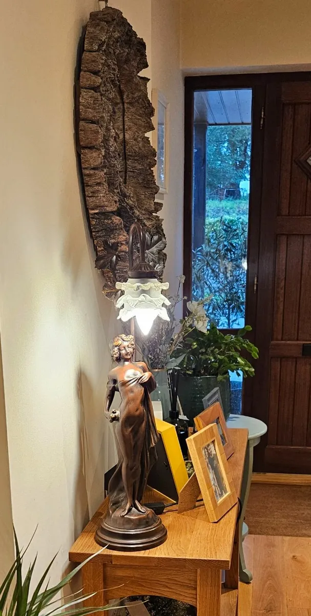 Vintage Art Nouveau Bronze Lady Lamp Tall Figurine - Image 2