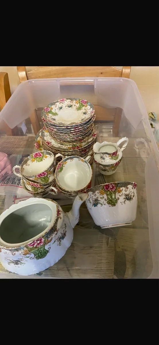 Vintage china - Image 1