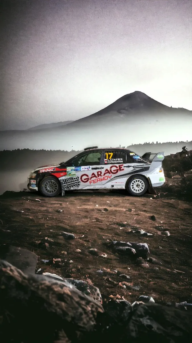 Mitsubishi Lancer Evolution 9 GrN - Image 1