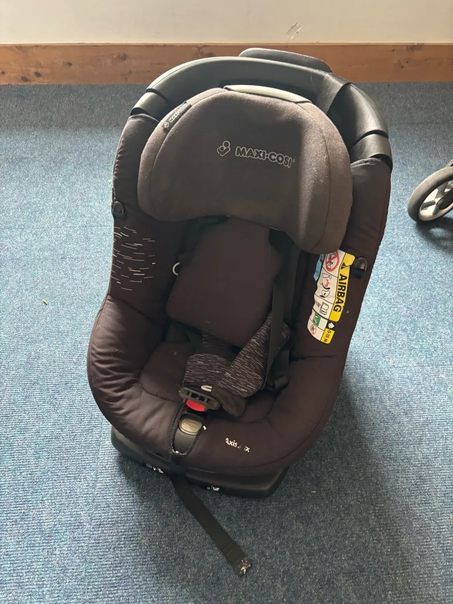 Baby Bundle FREE to good home - Image 2