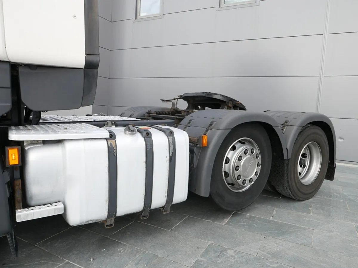 Scania R450 Highline 6x2 Midlift Auto Gearbox - Image 4
