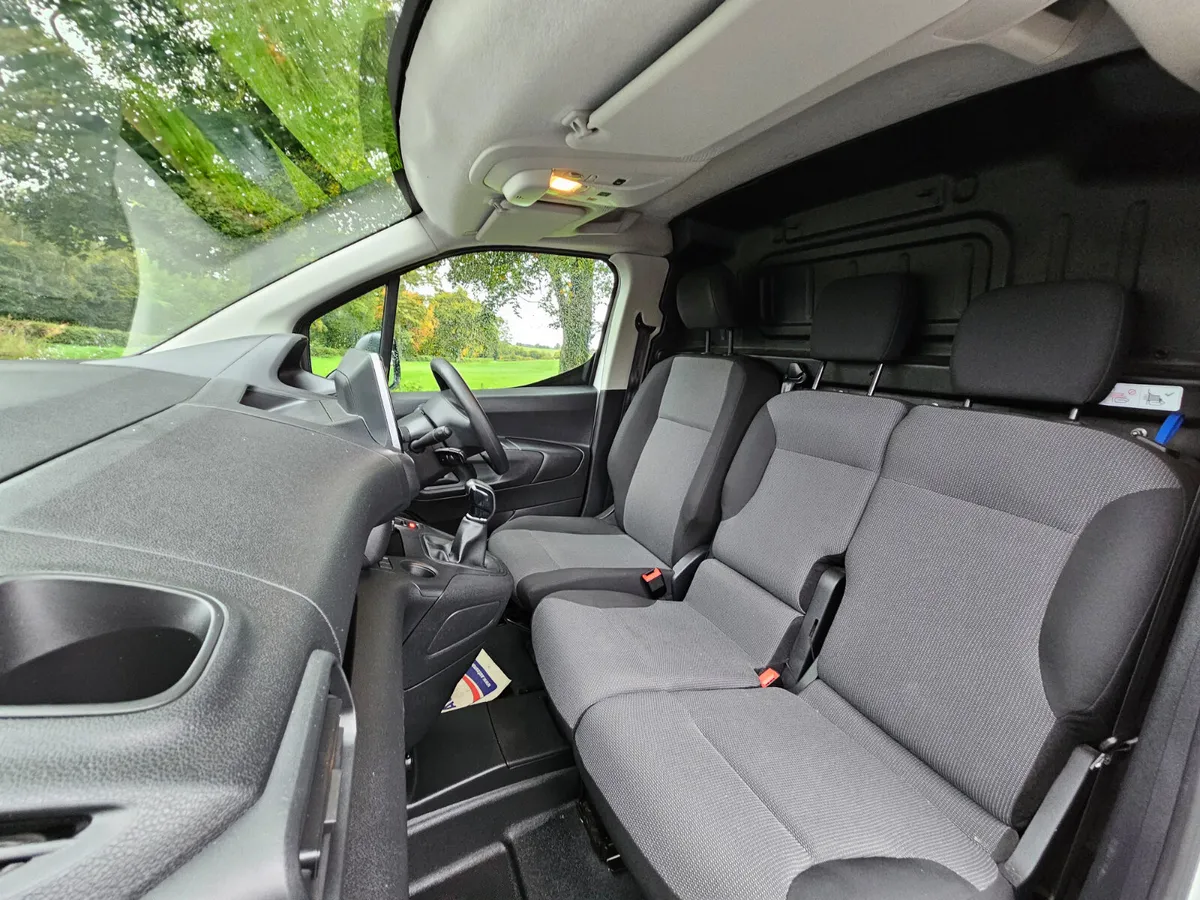 Peugeot Partner PROFESSIONAL 100BHP - Image 4