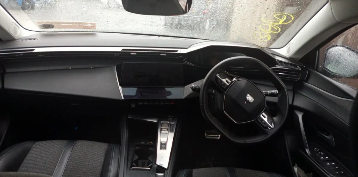 2022 PEUGEOT 308 ALLURE 1.6 HYBRID FOR BREAKING! - Image 4