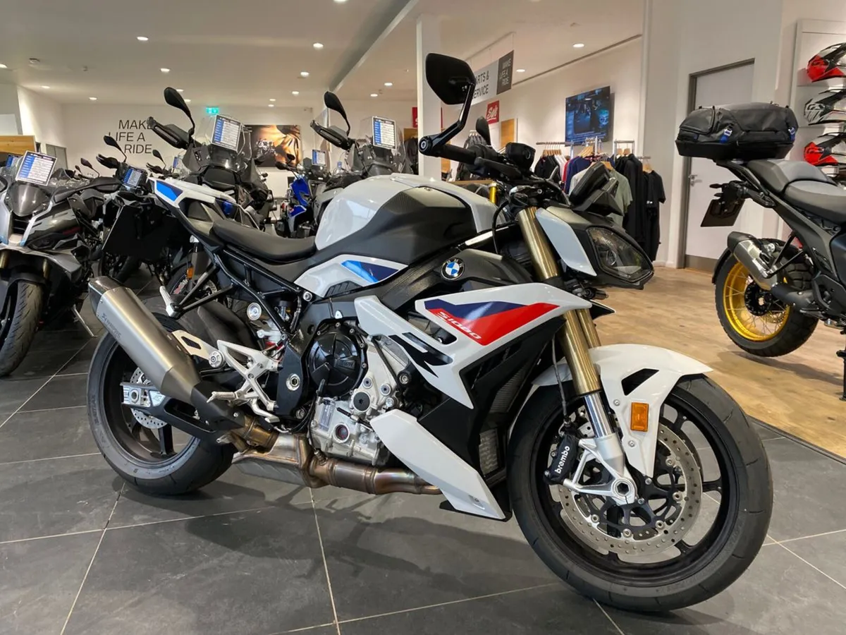 2025 BMW S1000R Sport with M Package! - Image 3