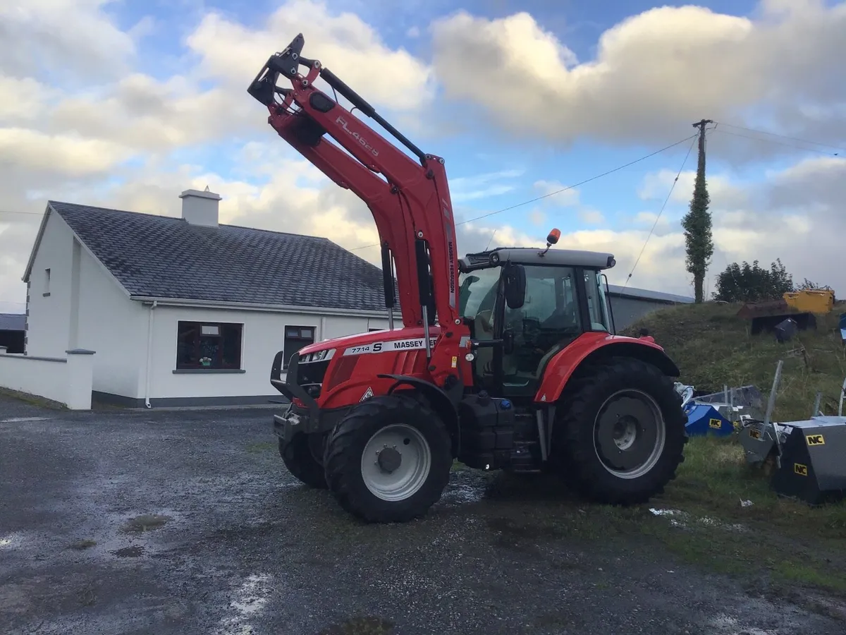 Massey Ferguson 7714 S with Loader - Image 1