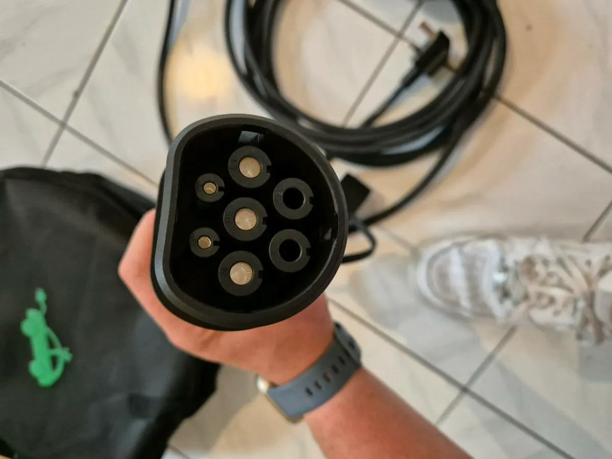 Type 2 EV Charging Cable 3 Pin - Image 1