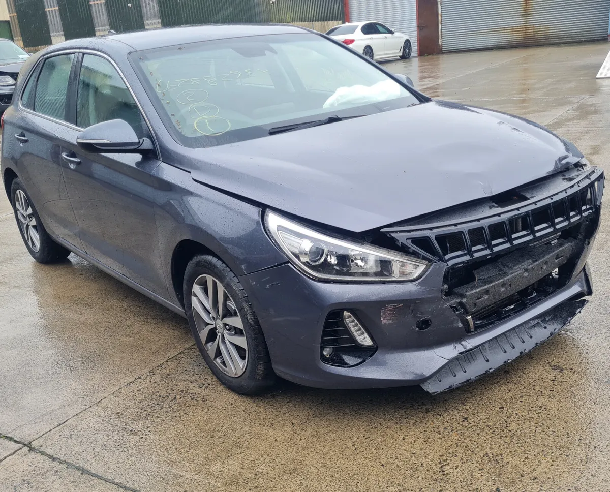 Hyundai i30 2018  for breaking - Image 1