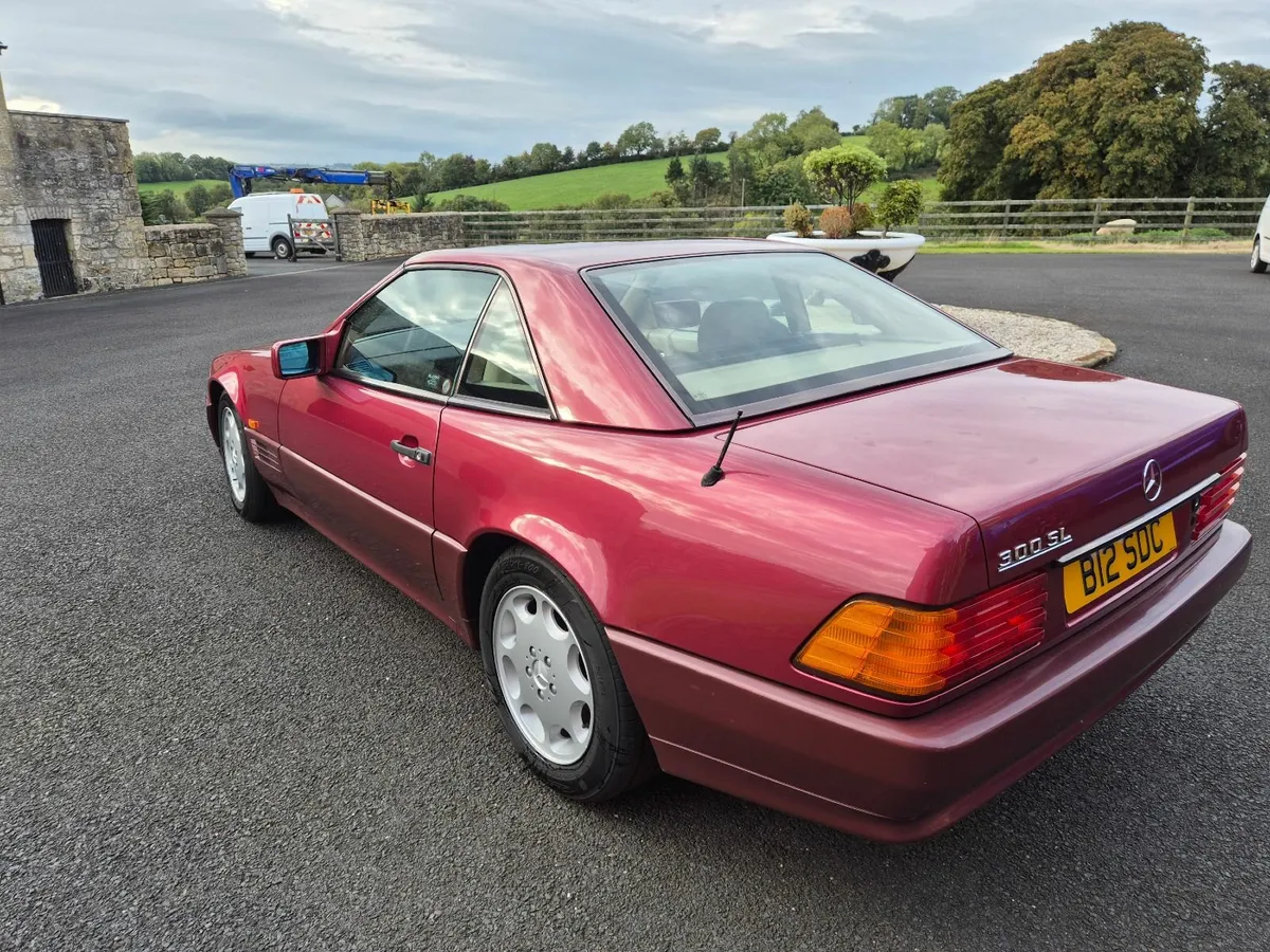 1991 Mercedes 300 SL - Image 1