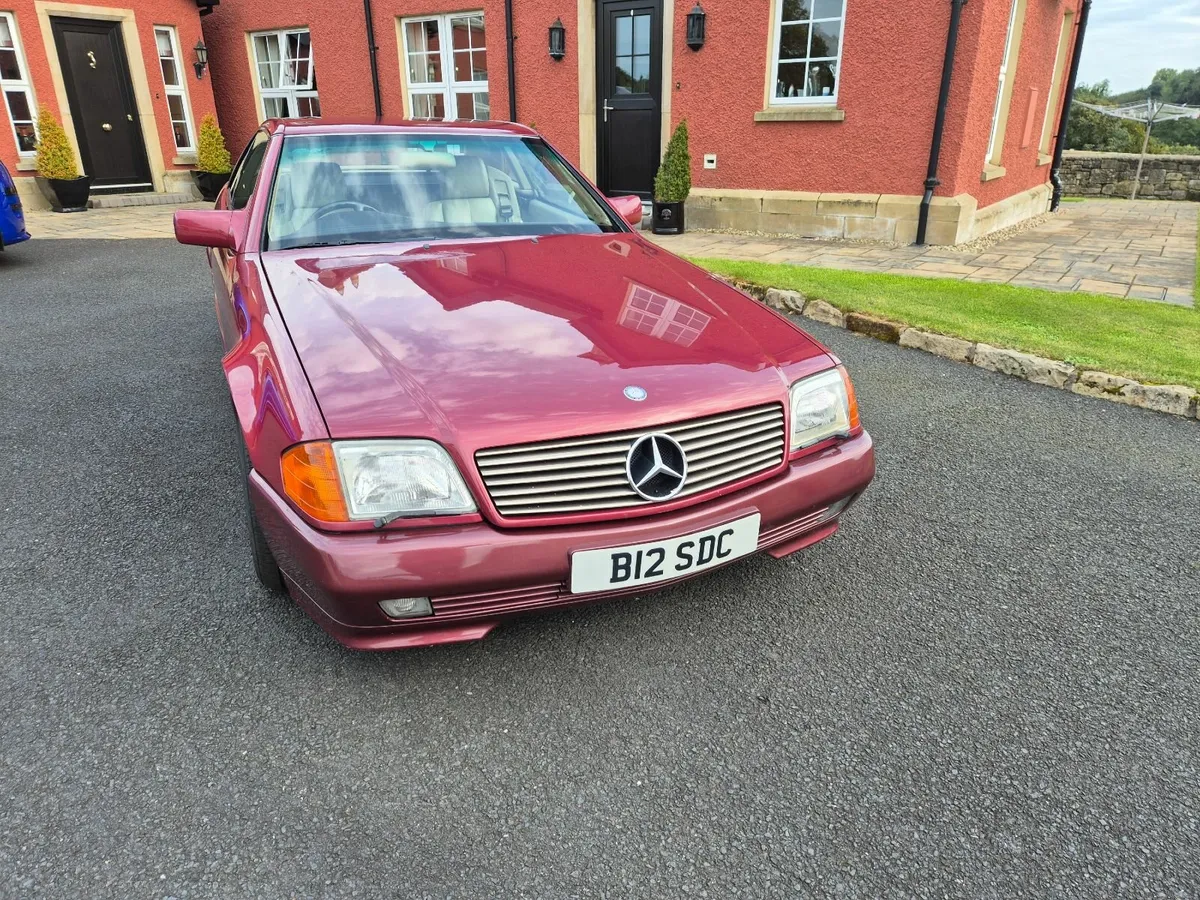 1991 Mercedes 300 SL - Image 2