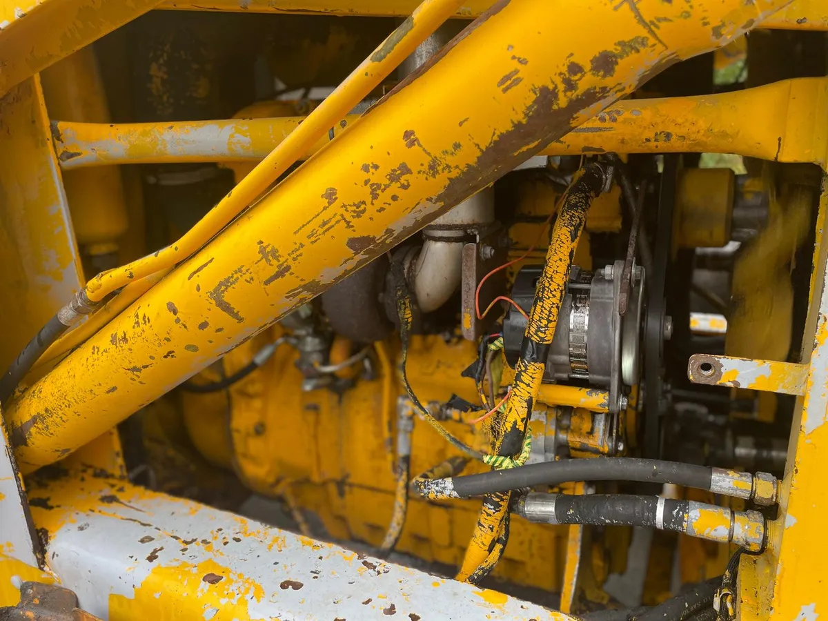 JCB 3CX Digger Loader - Image 4