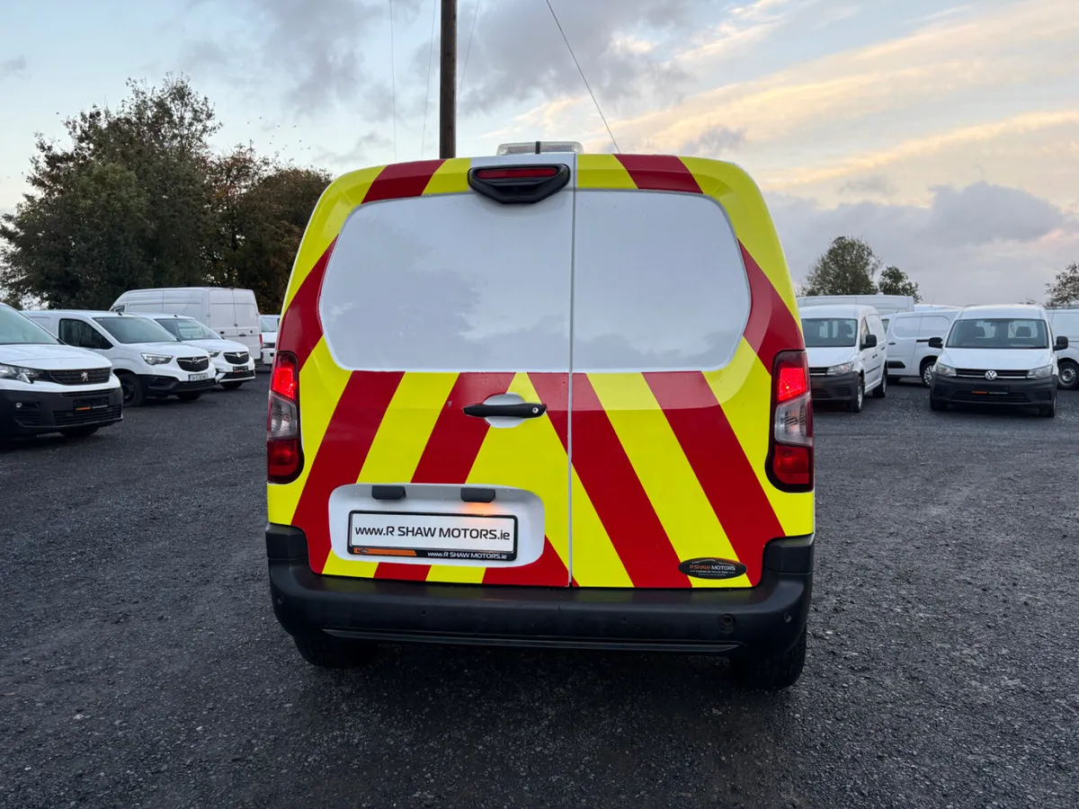 Peugeot Partner - Image 2