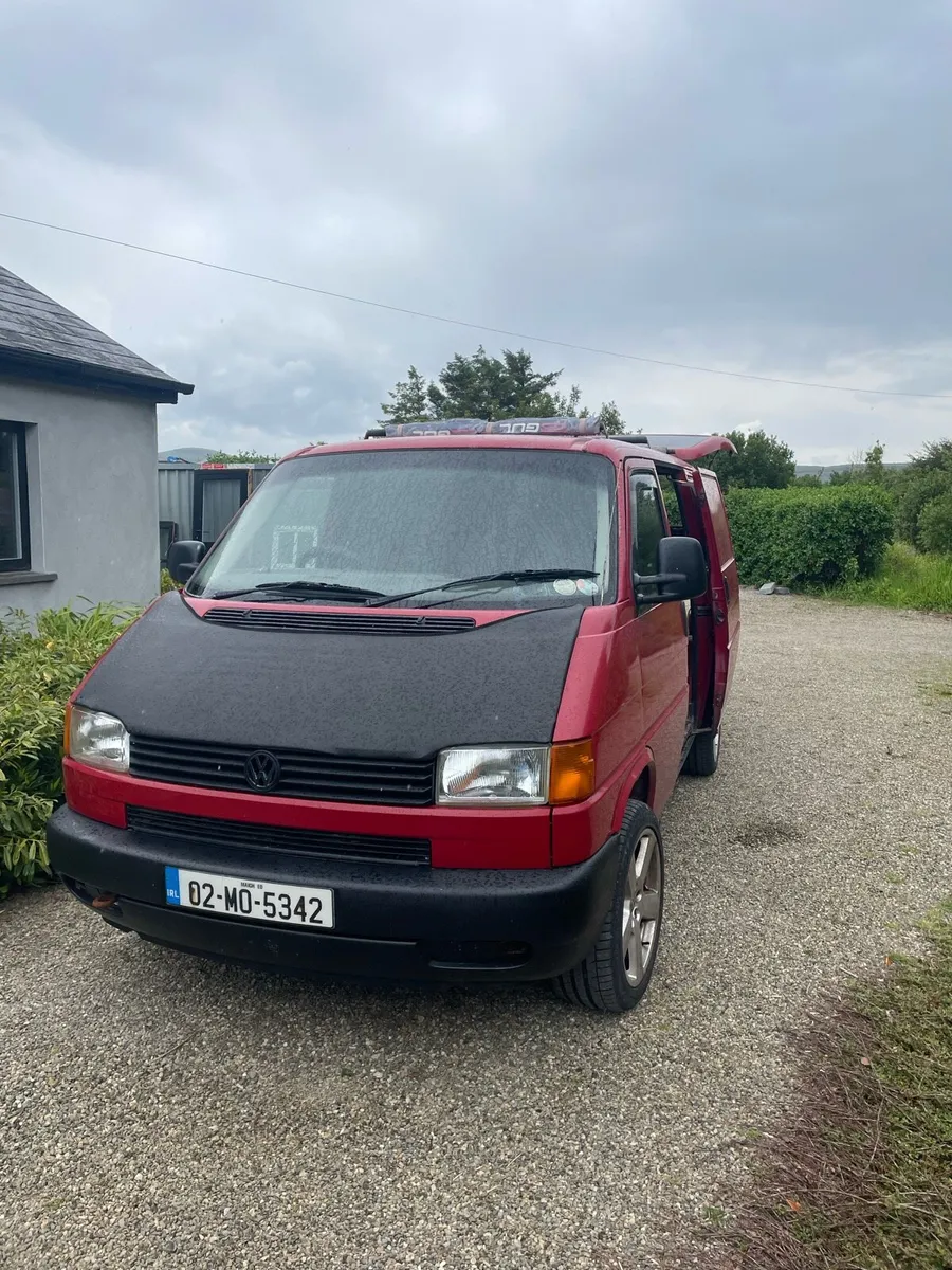 Volkswagen Transporter T4 2002 2.5 TDI - Image 1