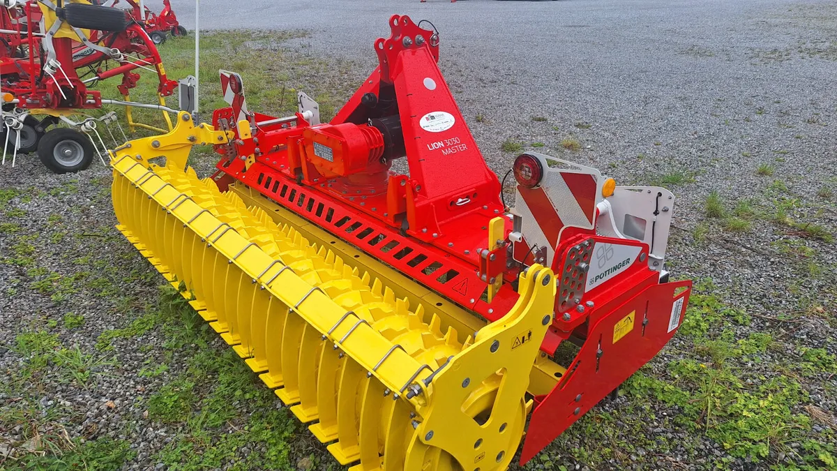 NEW POTTINGER LION 3030 MASTER POWER HARROW - Image 3