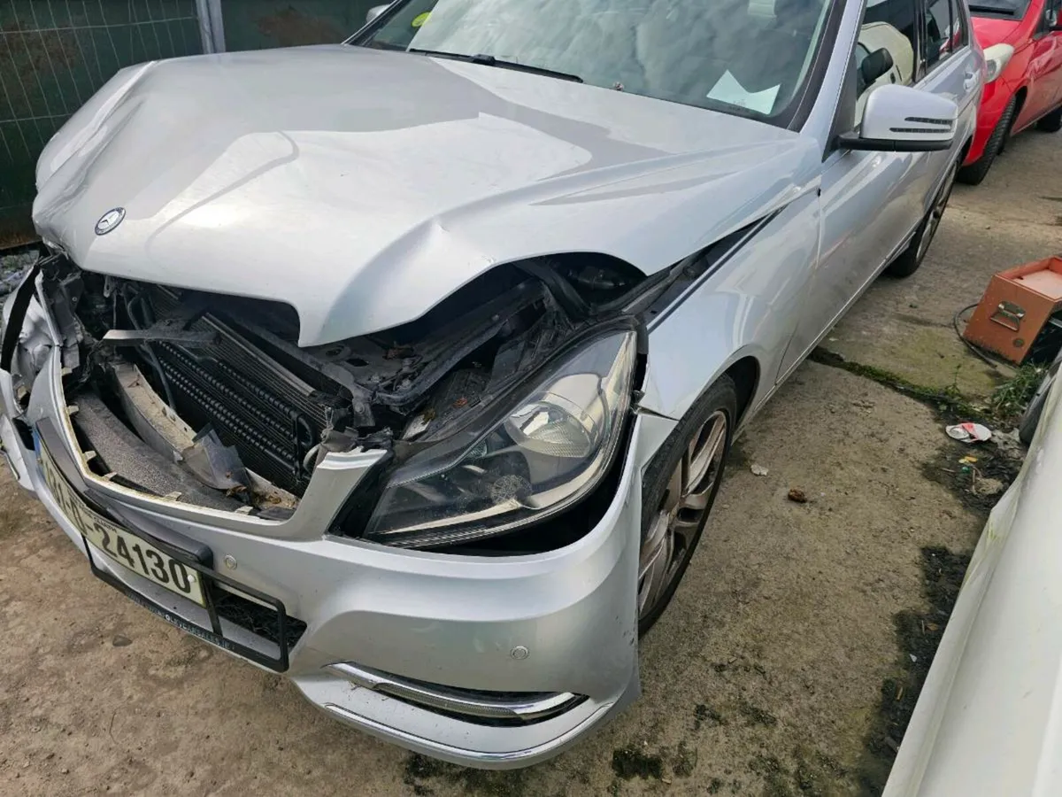 2013 mercedes c class - Image 1