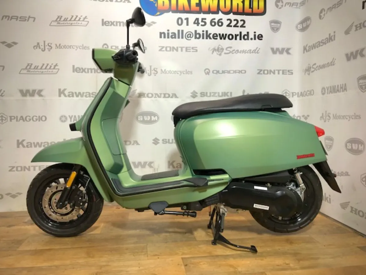 Lambretta V-Special 125 - Image 3