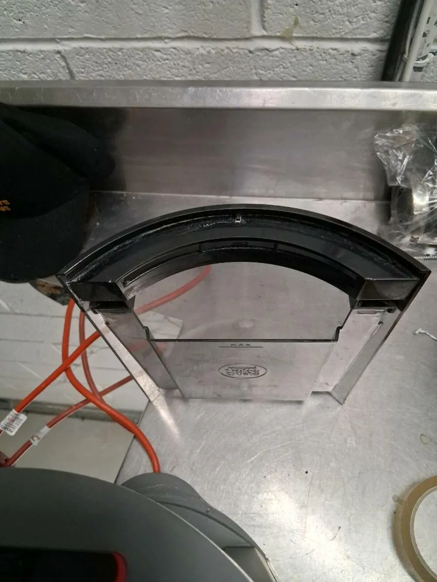 Coffee machine - Image 2