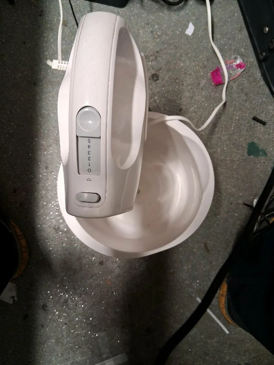 Food mixer - Image 1