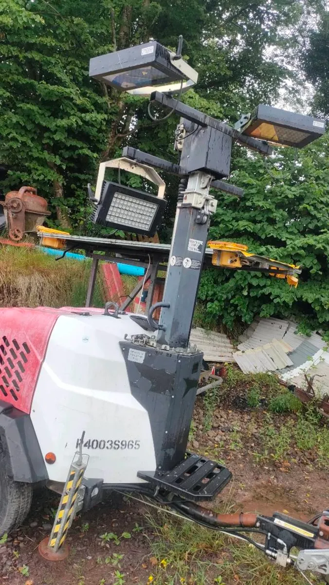 Lighting tower - Image 3