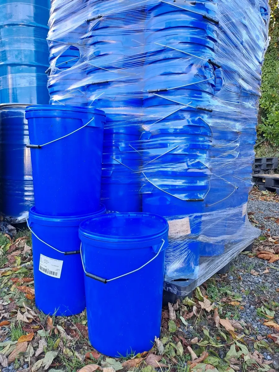 Plastic Buckets, Drums & Barrels - Image 1